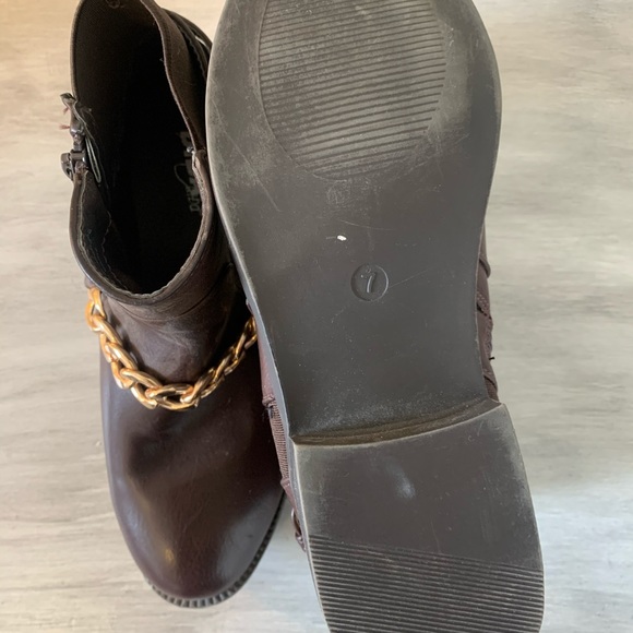 Brown Faux Leather Ankle Boots w/ chain accent - Picture 3 of 4